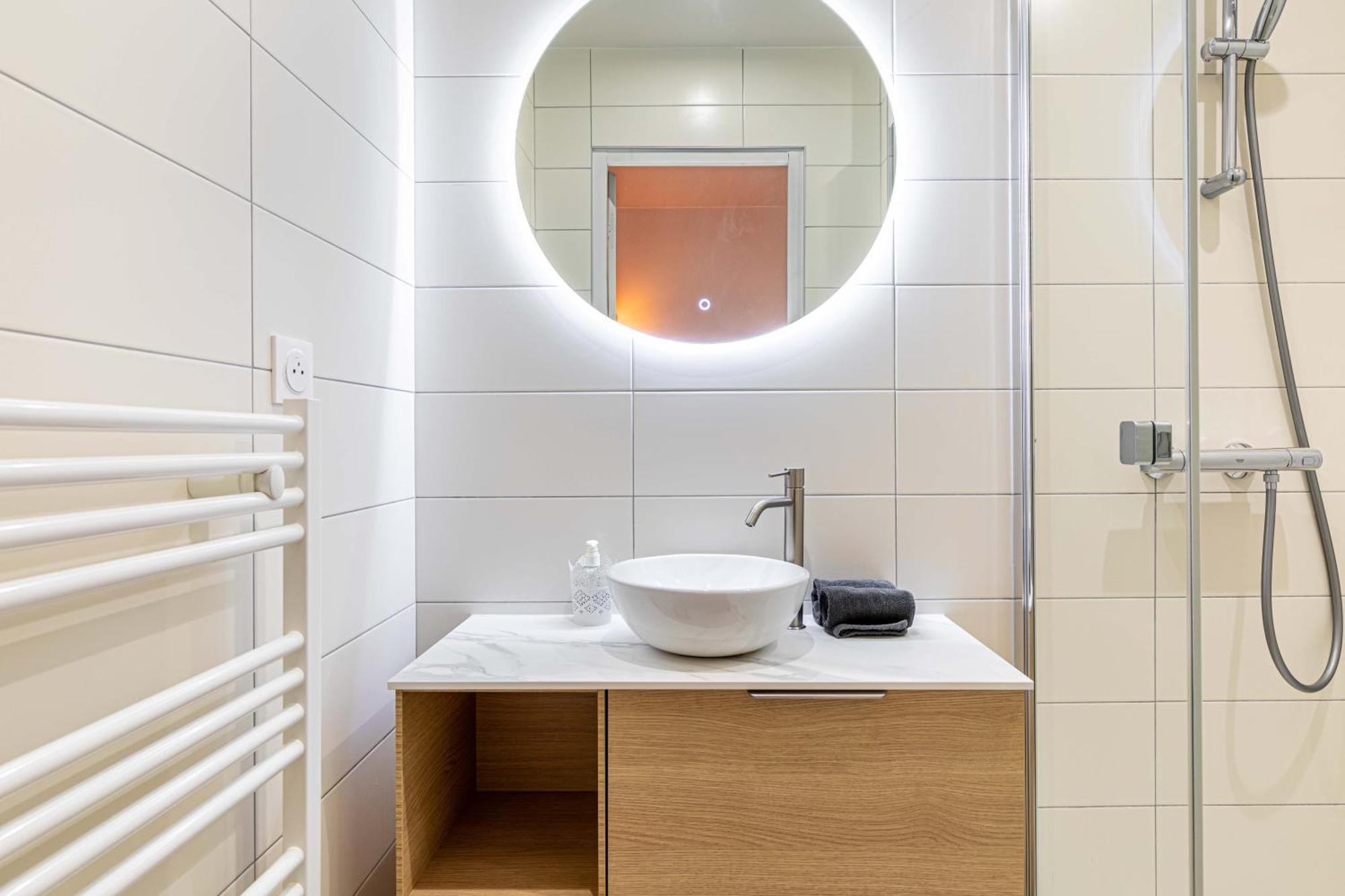 Quiet Apartment With Terrace&Ac-Le Marais/Bastille パリ エクステリア 写真
